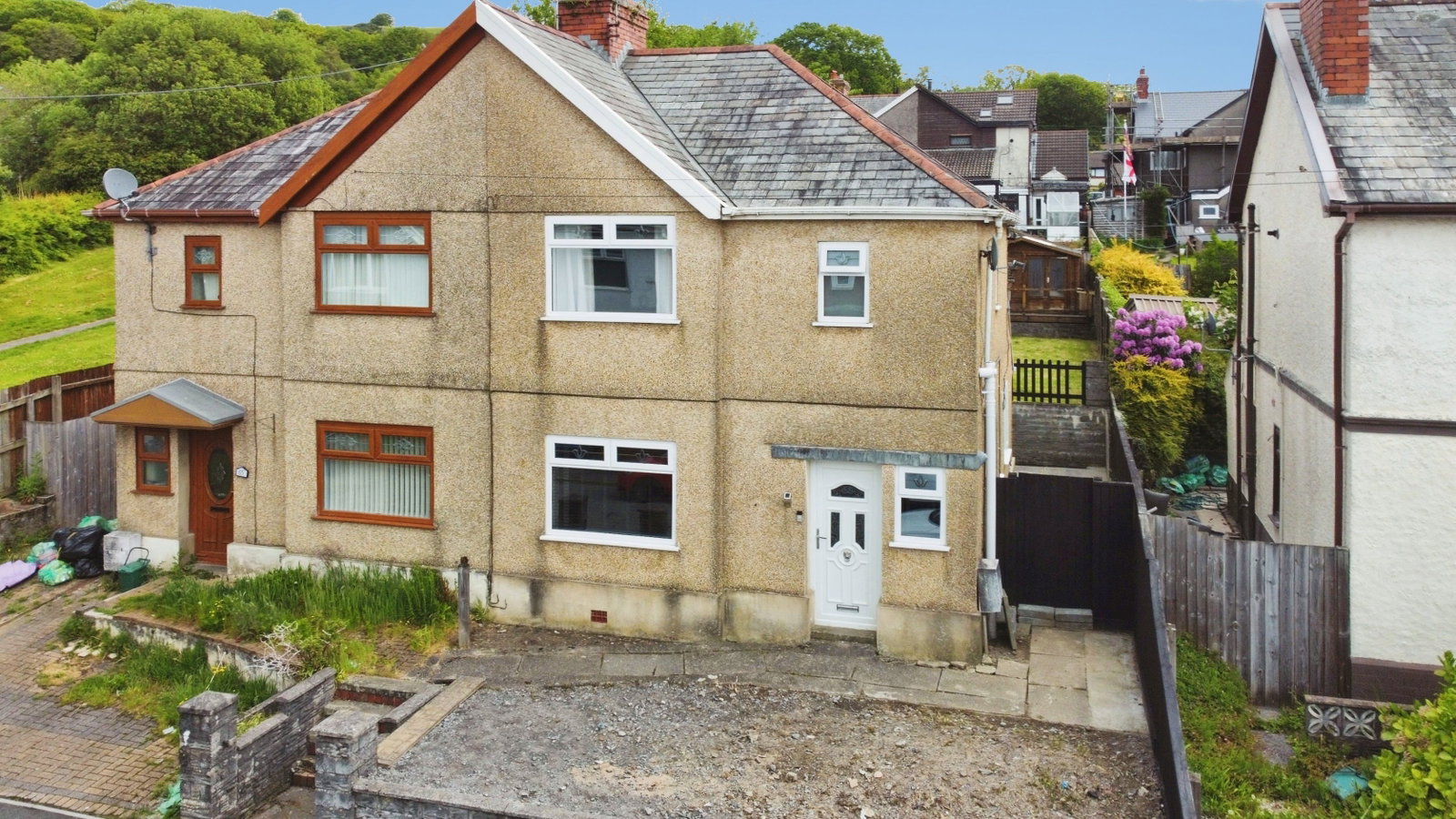 Semi Detached House in Swansea