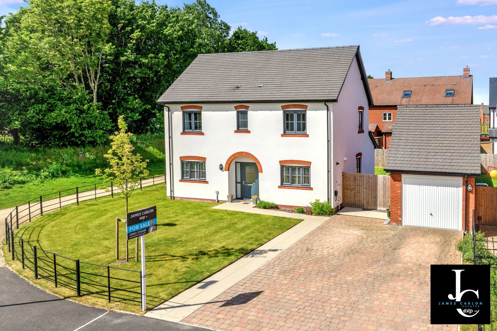 Detached House in Telford