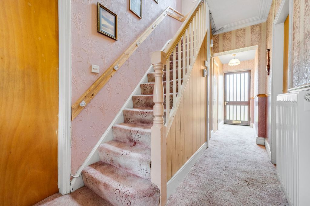 Detached House in Stourbridge