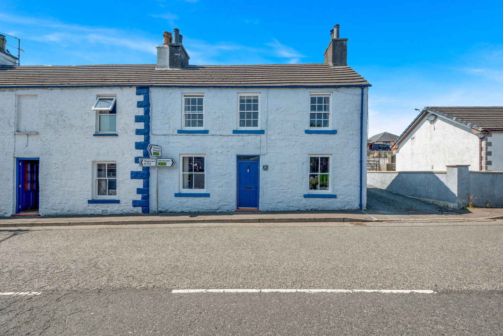 Semi Detached House in Newton Stewart