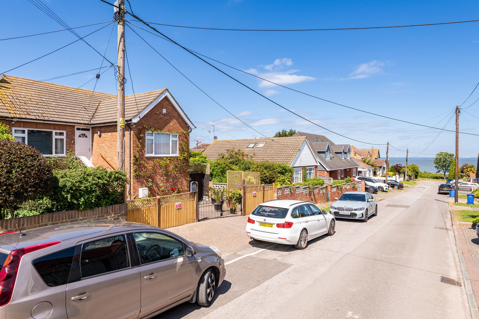 Semi Detached House for sale in Sheerness, Lynmouth Drive, Minster On Sea, Sheerness, ME12 2HT