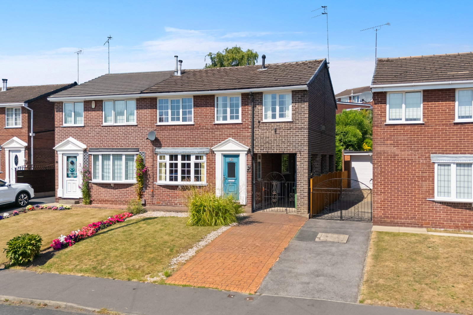 Semi Detached House in Pontefract
