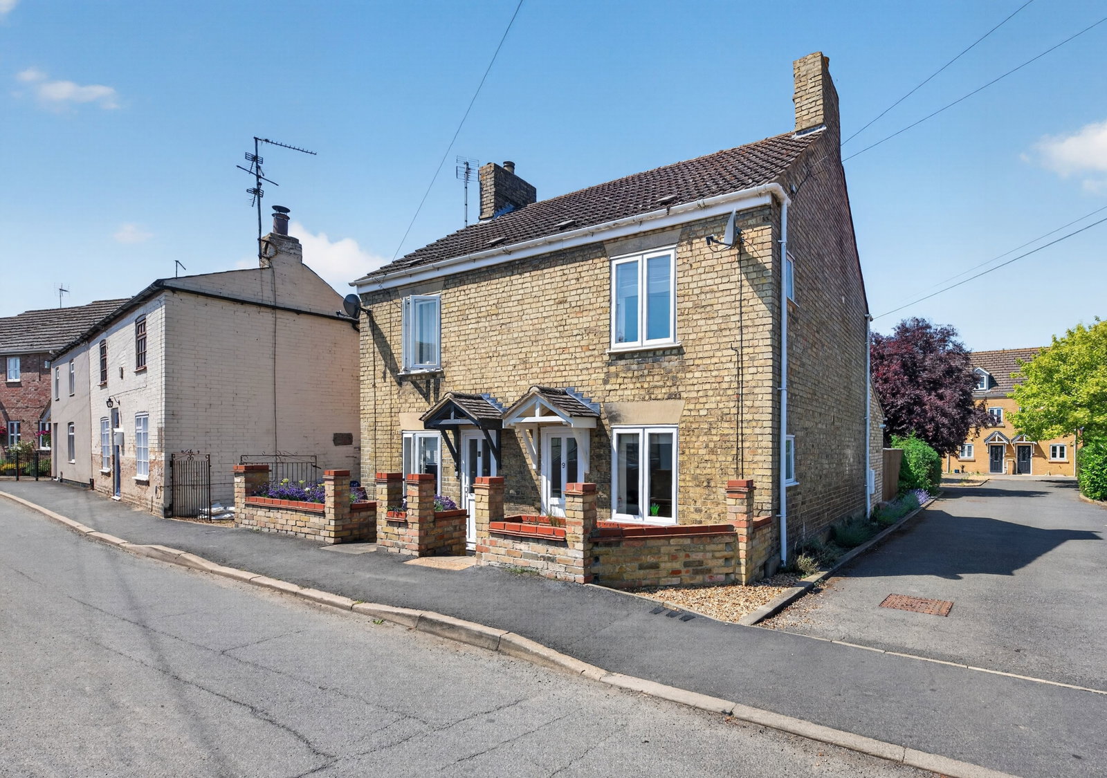 Semi Detached House in March