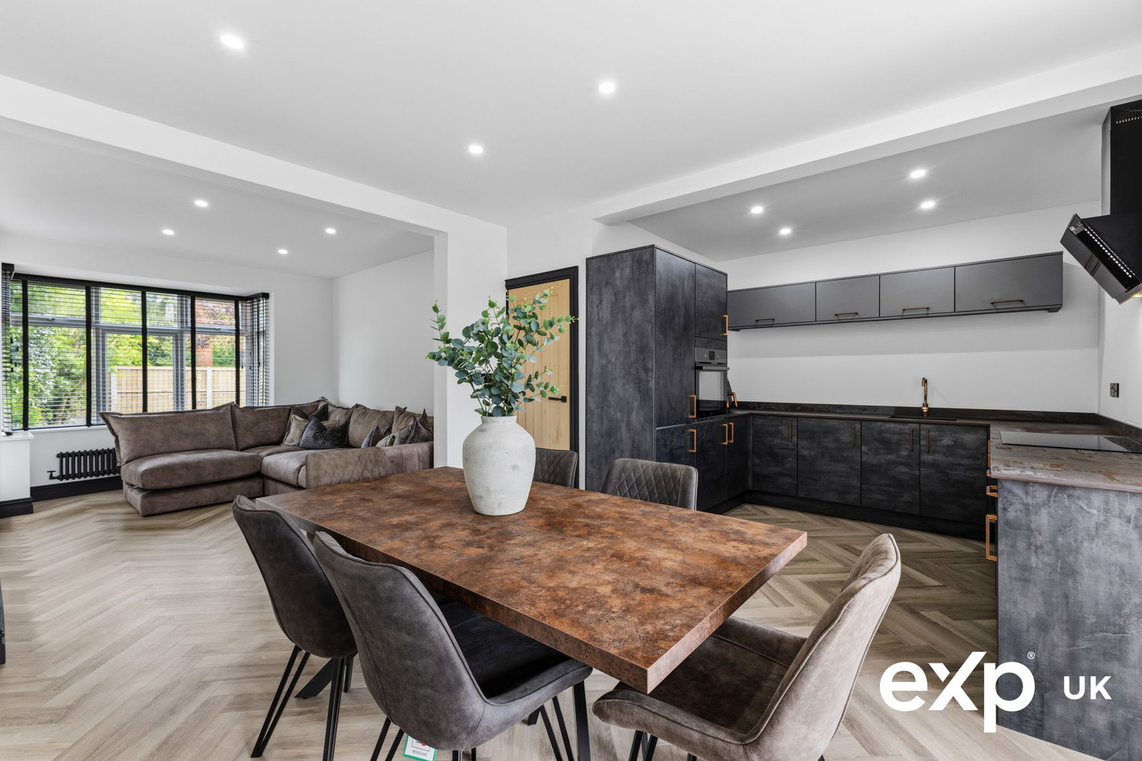Semi Detached House in Nottingham