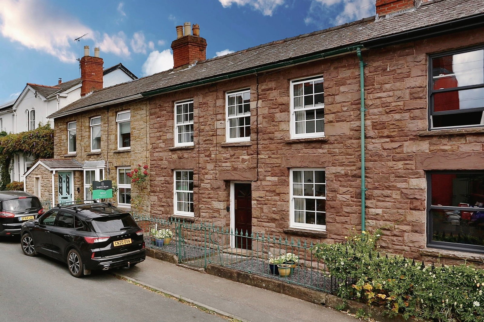 Terraced House in Abergavenny