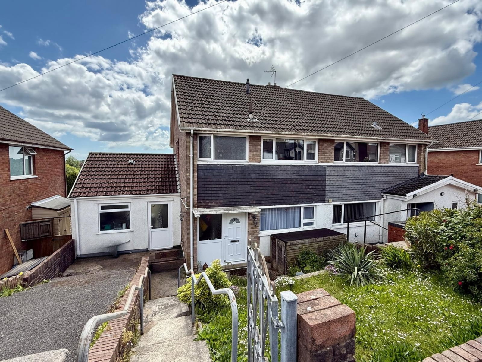 Semi Detached House in Swansea