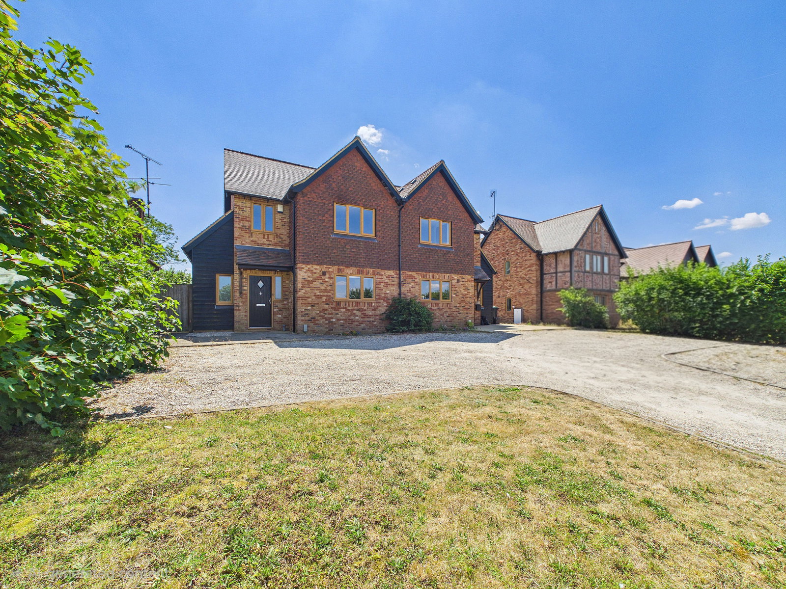 Semi Detached House in Bishop's Stortford