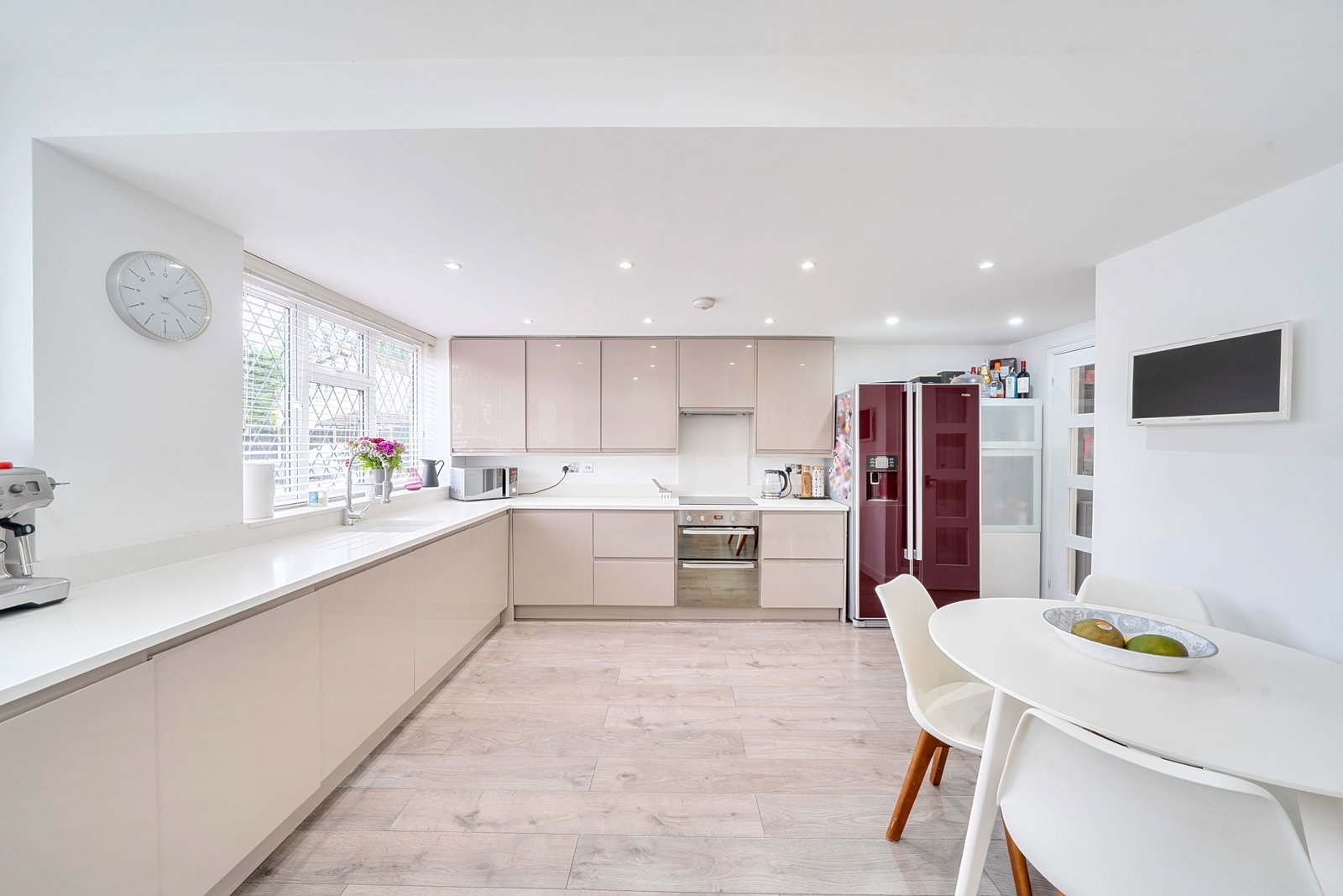 Link Detached House in Bushey