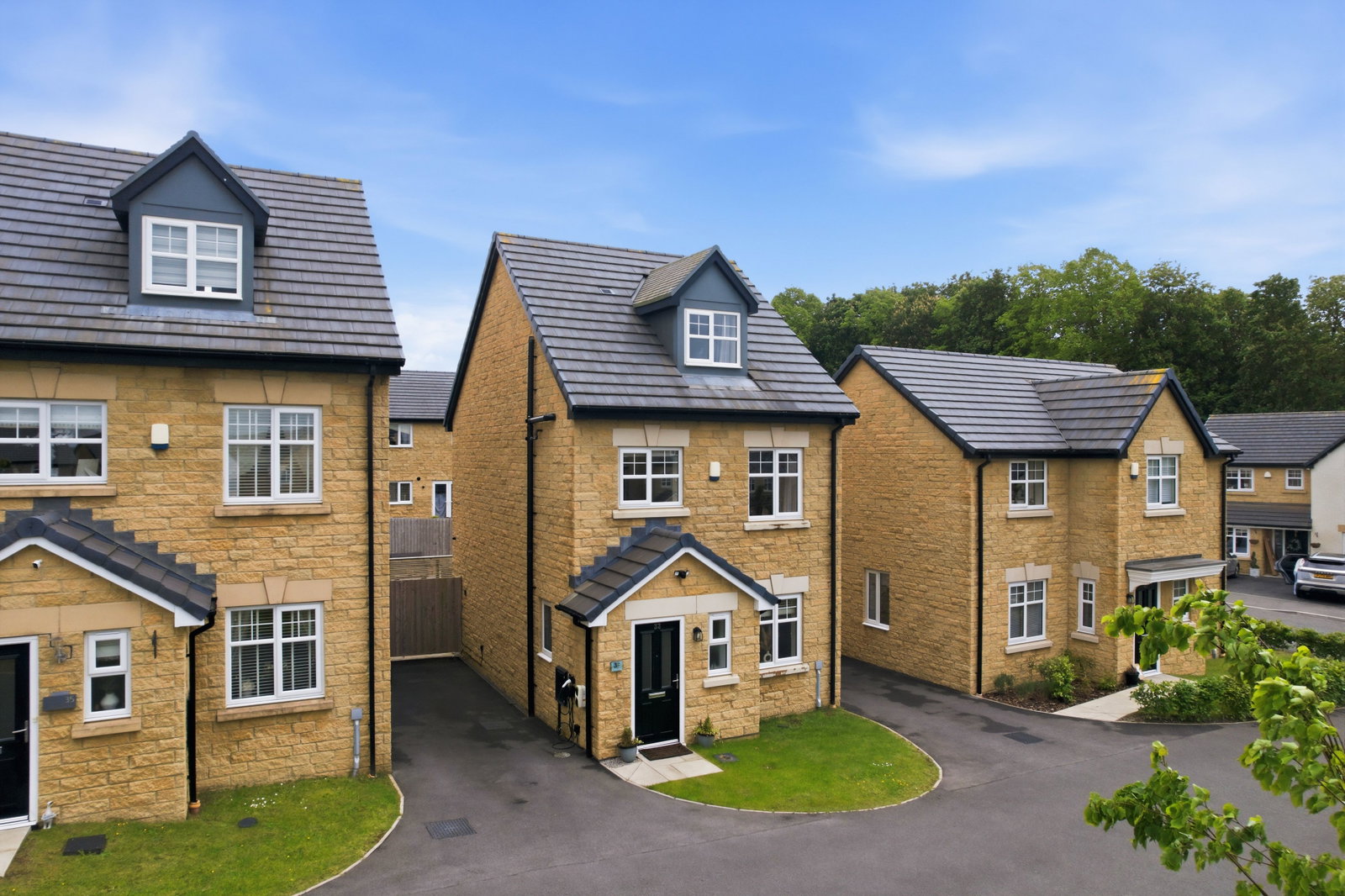 Detached House in Burnley 