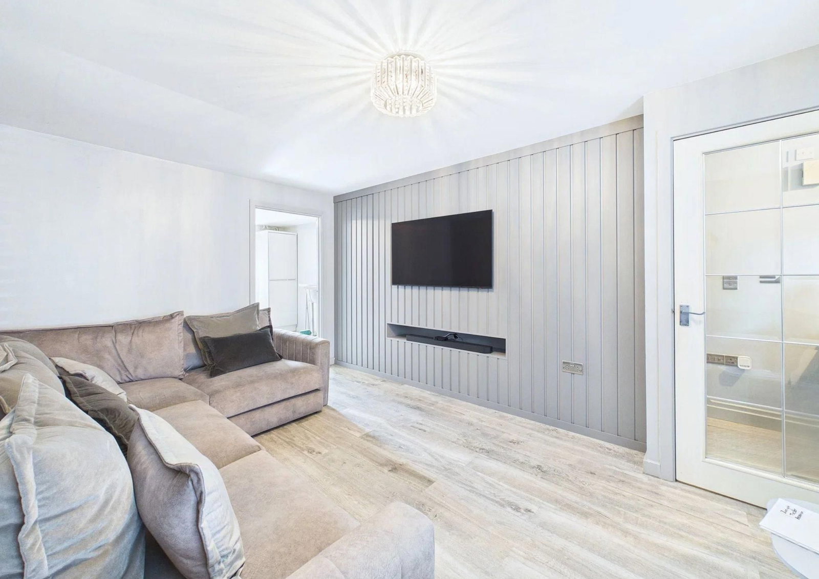 Semi Detached House in Leicester