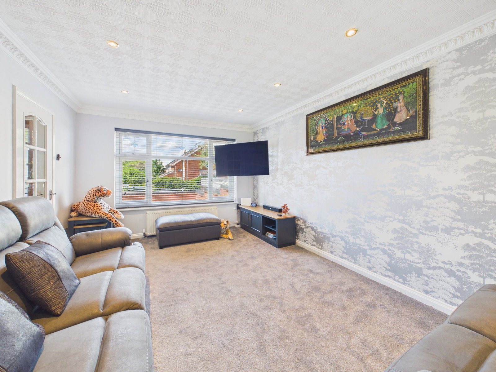 Semi Detached House in Leicester