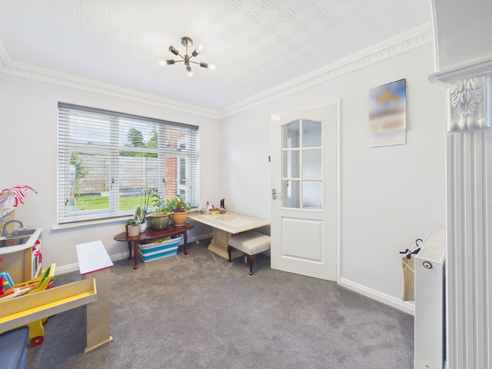 Semi Detached House in Leicester