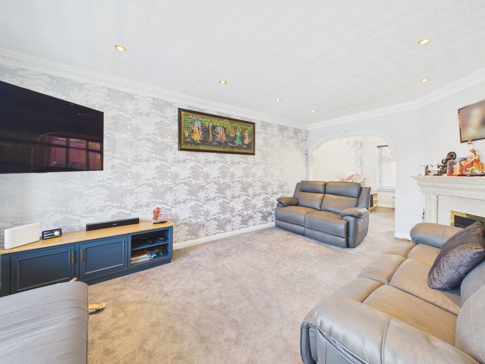 Semi Detached House in Leicester