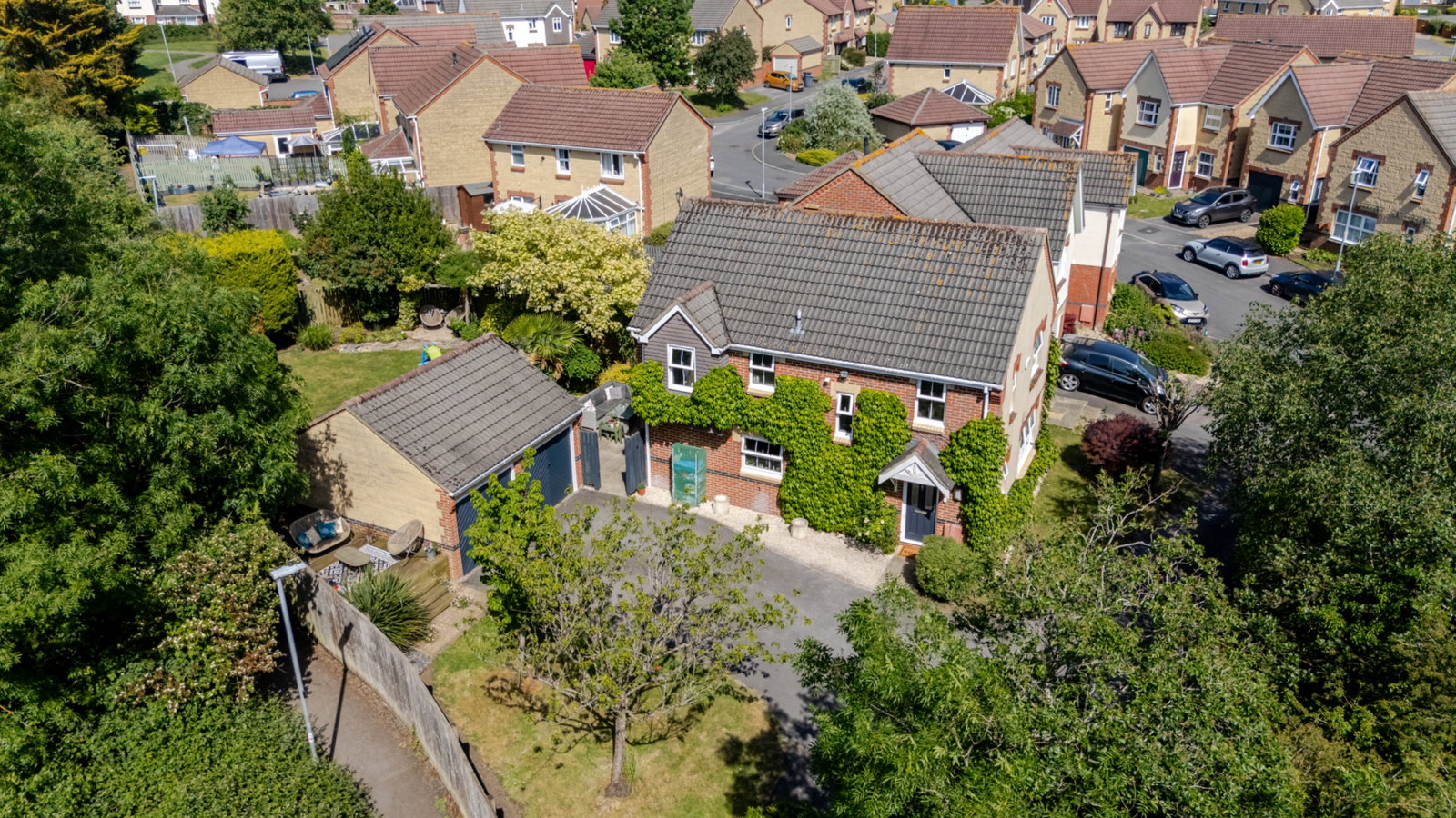 Detached House in Trowbridge