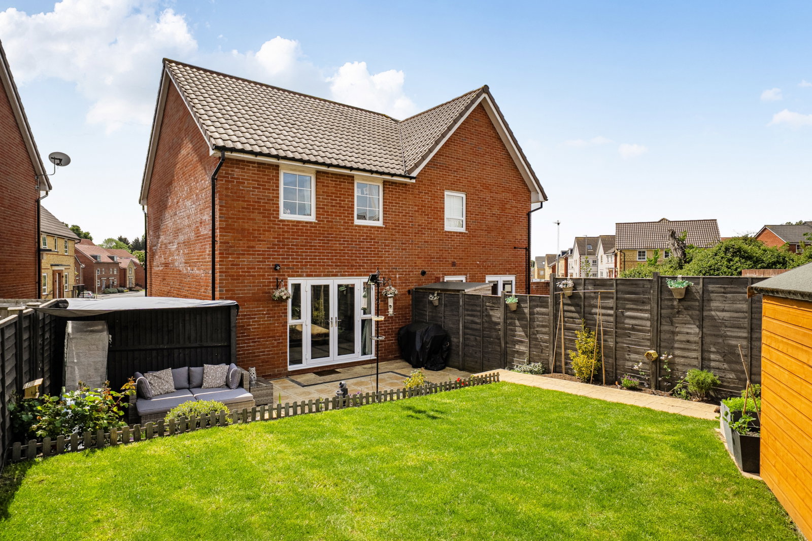 Semi Detached House in Chippenham