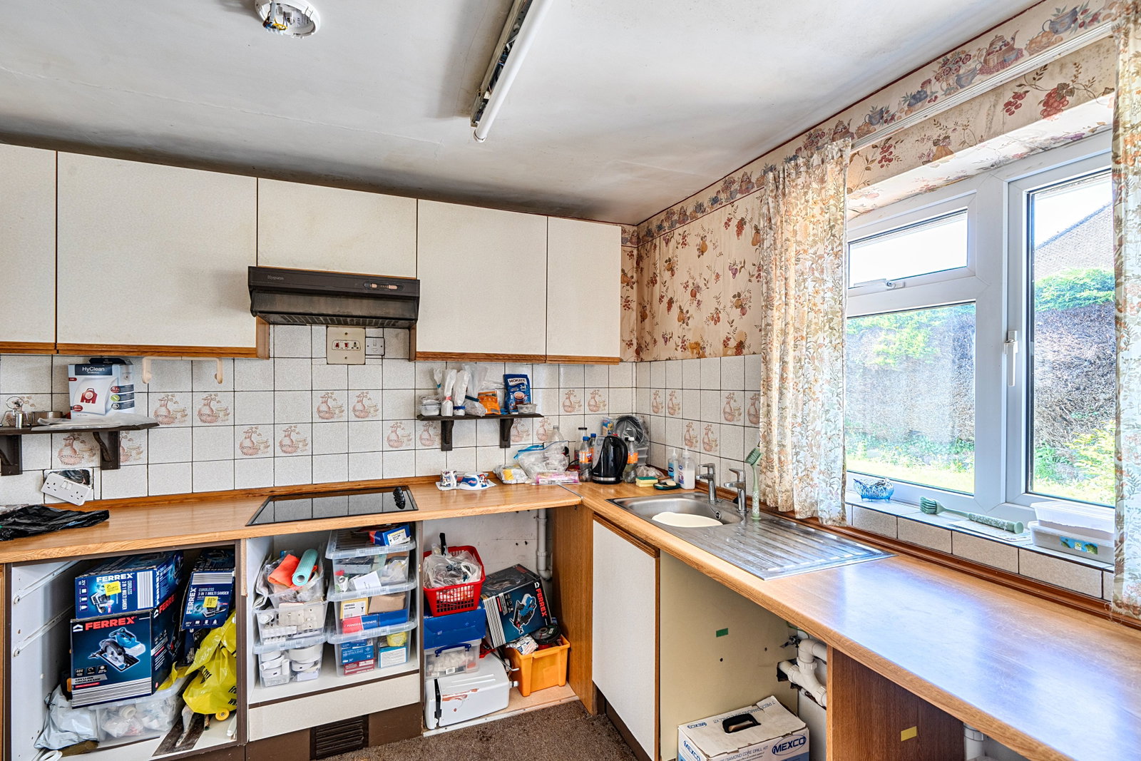 Bungalow in Warminster