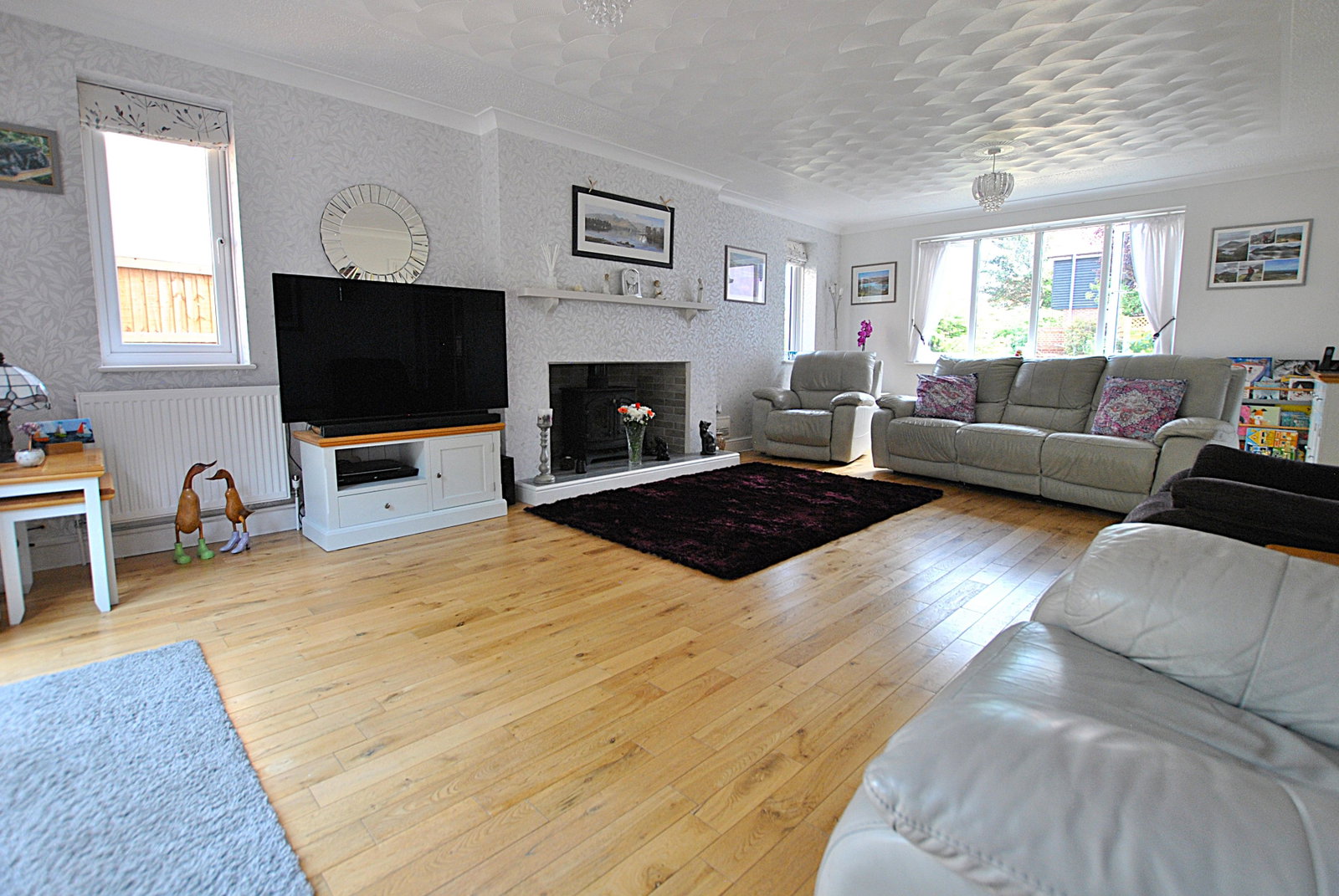 Detached House in Newmarket