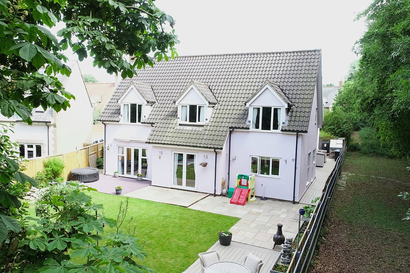 Detached House in Newmarket