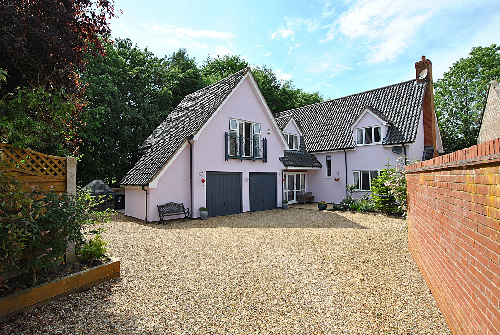 Detached House in Newmarket