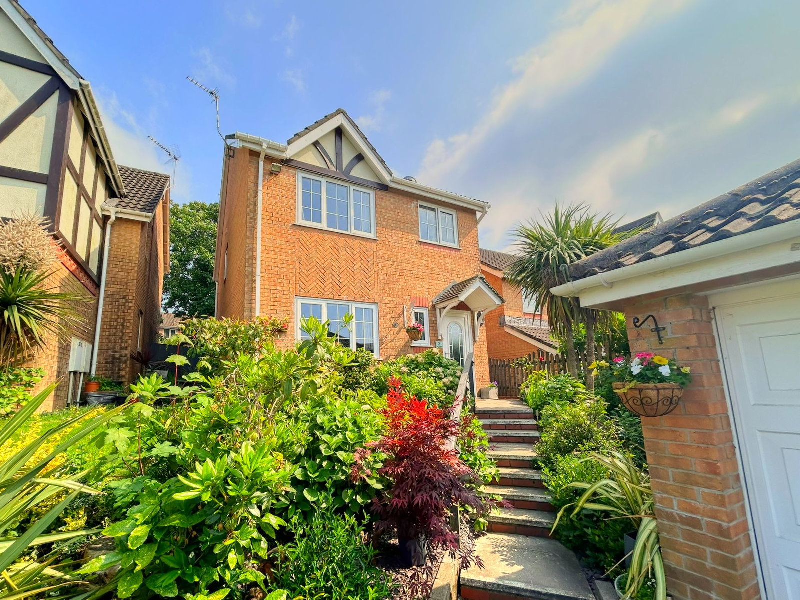 Detached House in Swansea