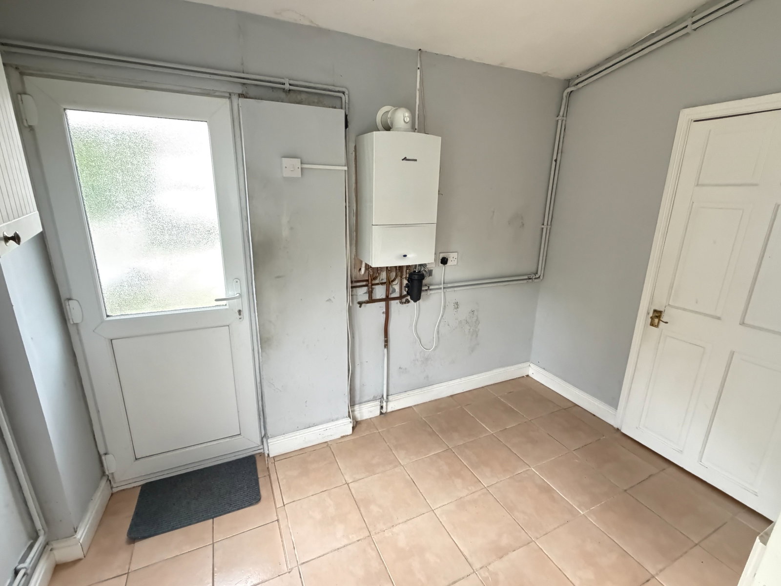 End Of Terrace House in Caernarfon