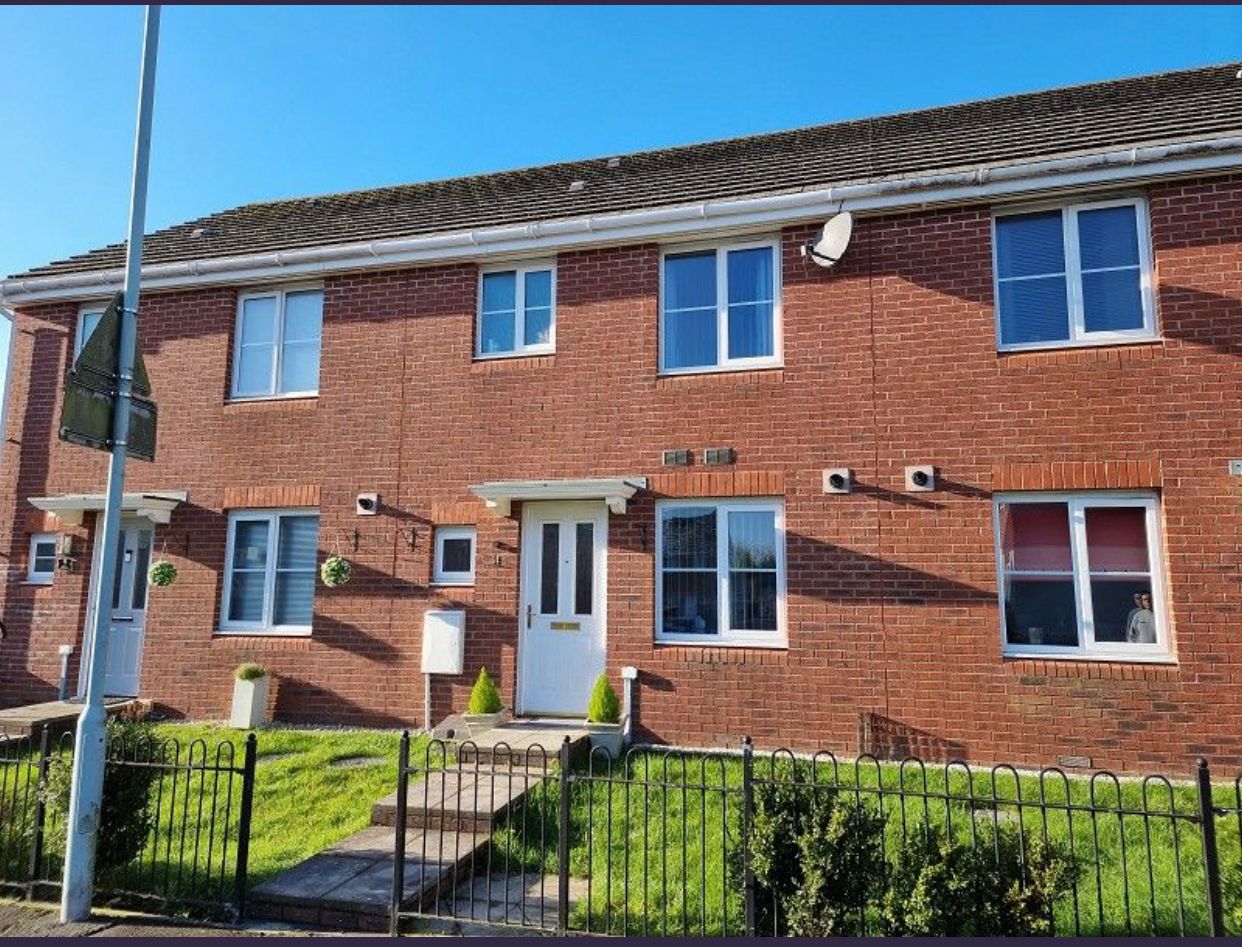 Terraced House in Swansea