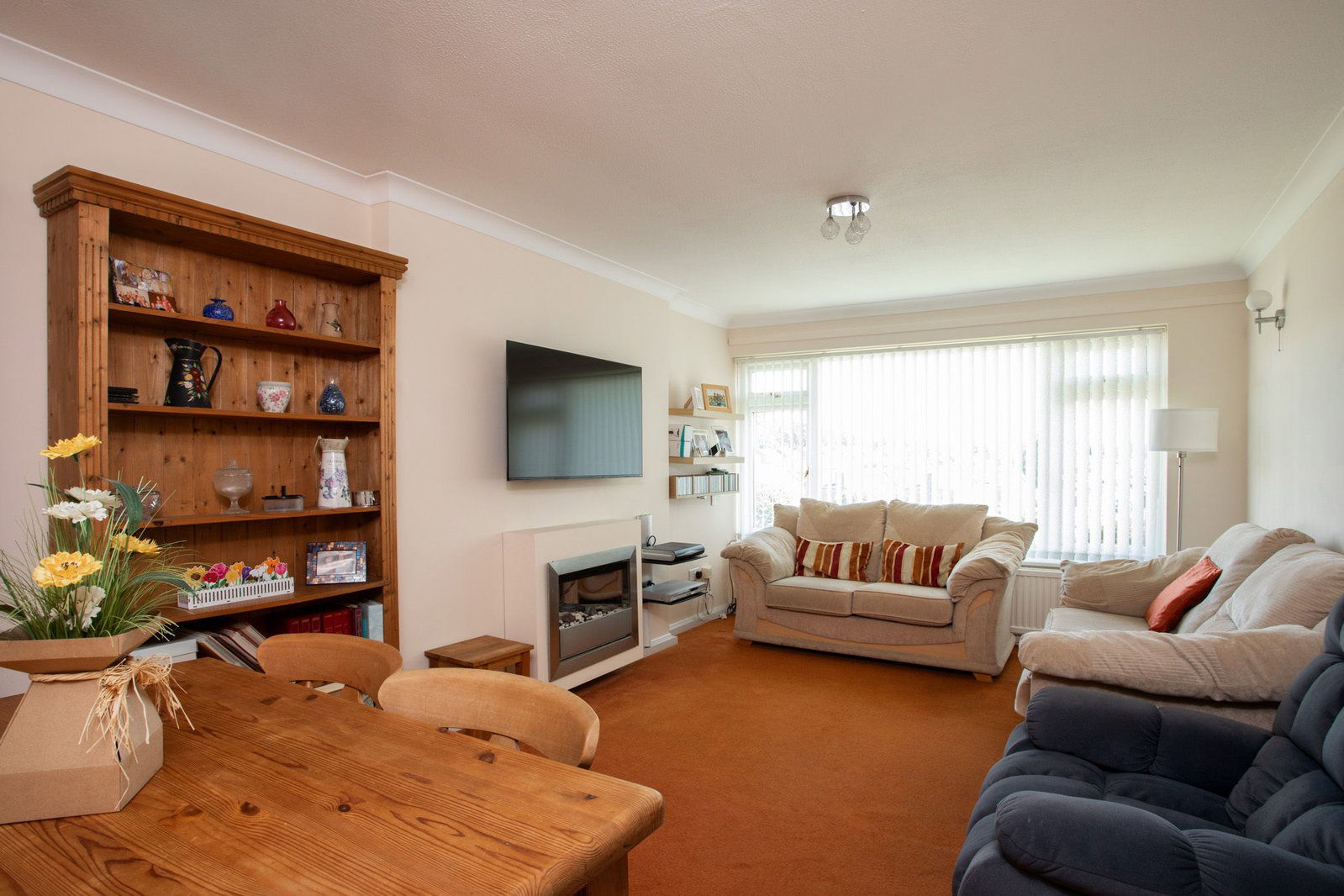 Semi Detached Bungalow in Ashford
