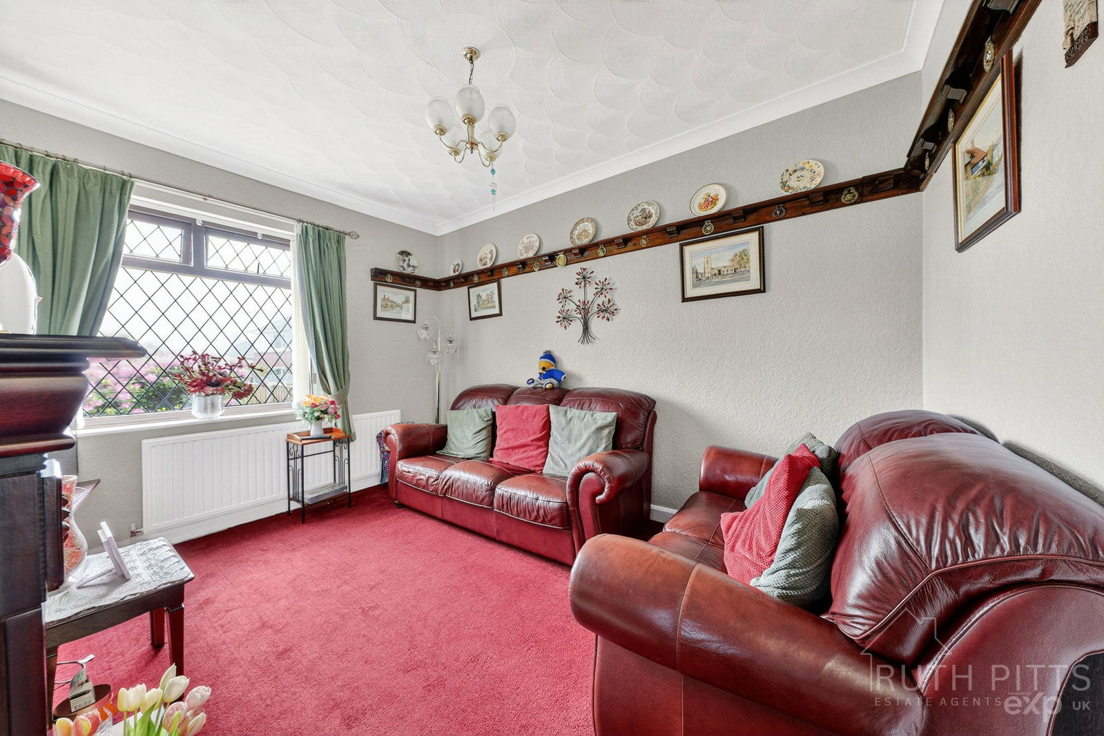 Semi Detached House in Pontefract