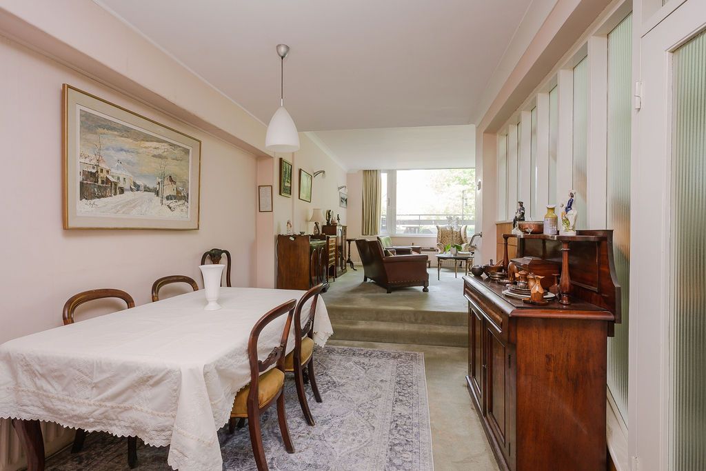 Detached House in Kingston Upon Thames