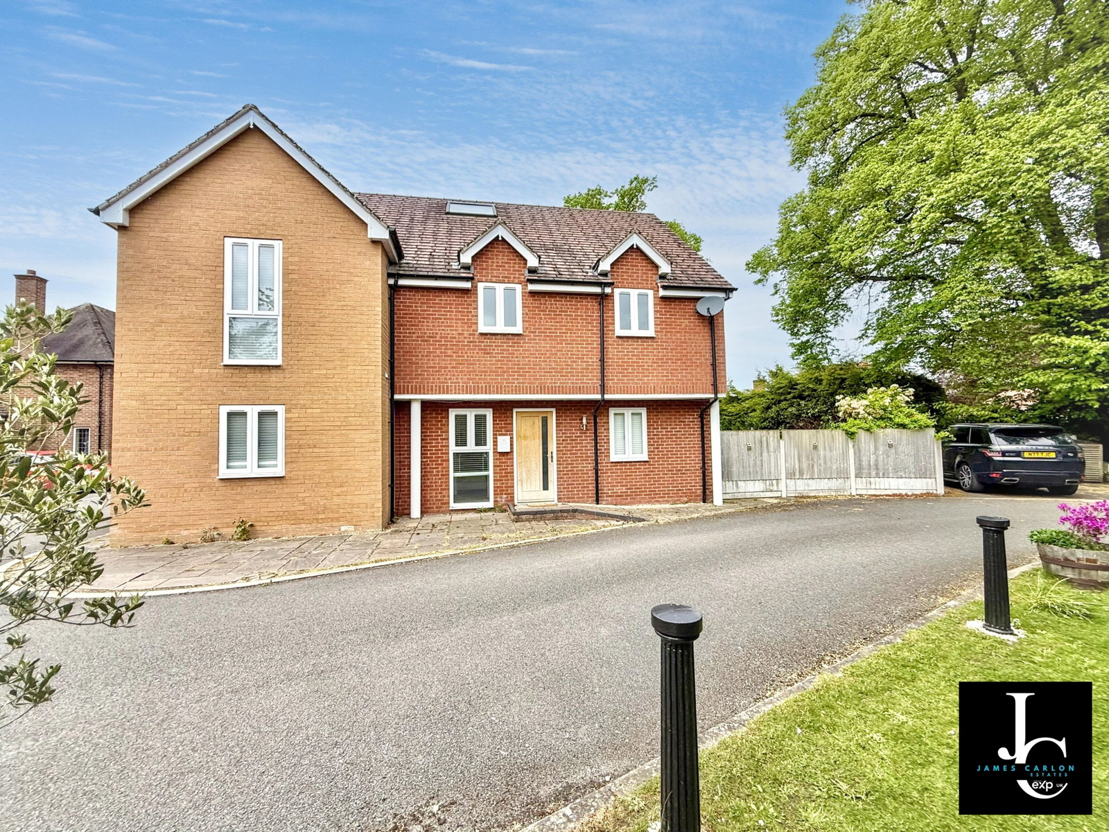 Detached House in Telford
