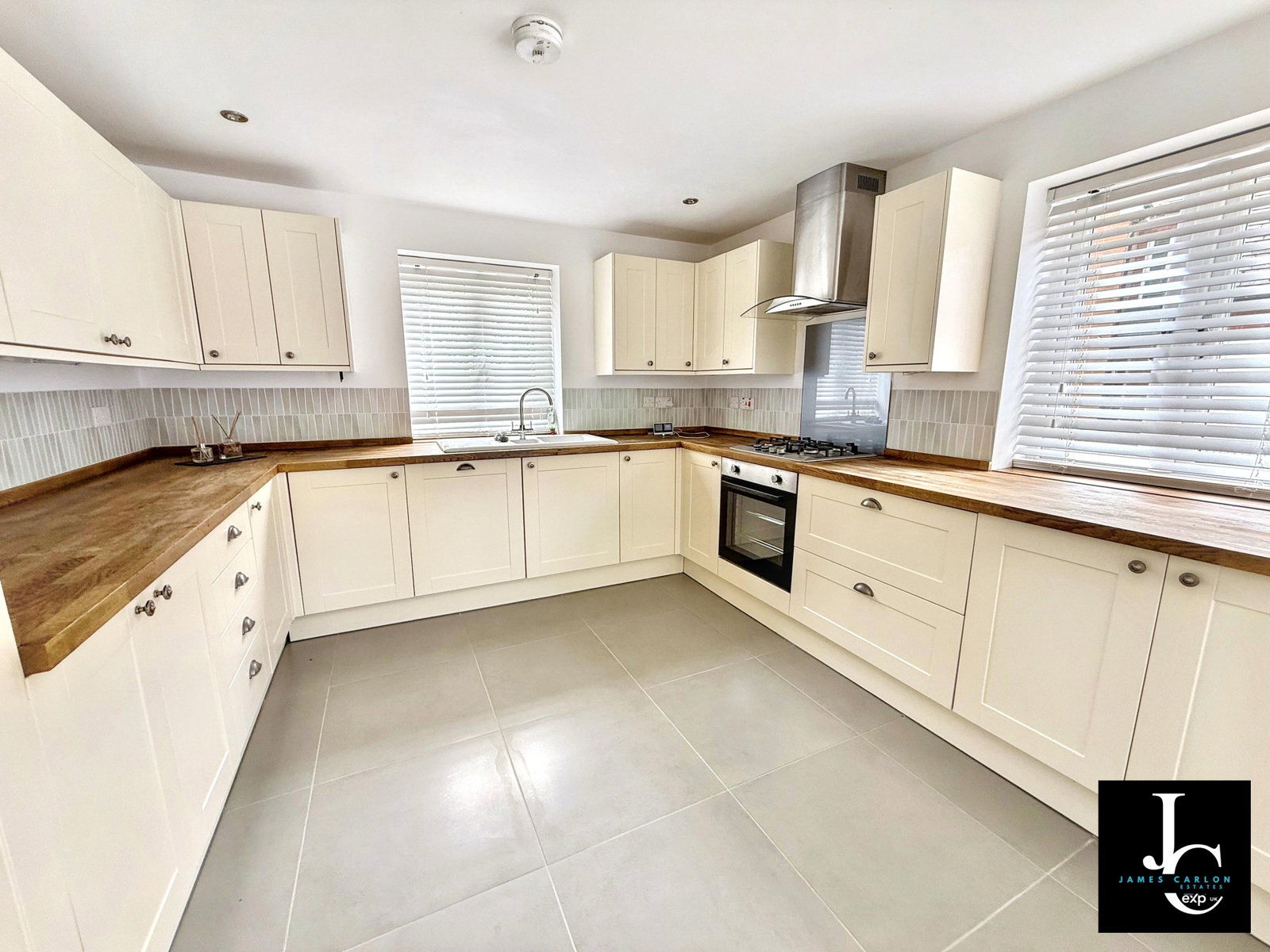 Detached House in Telford