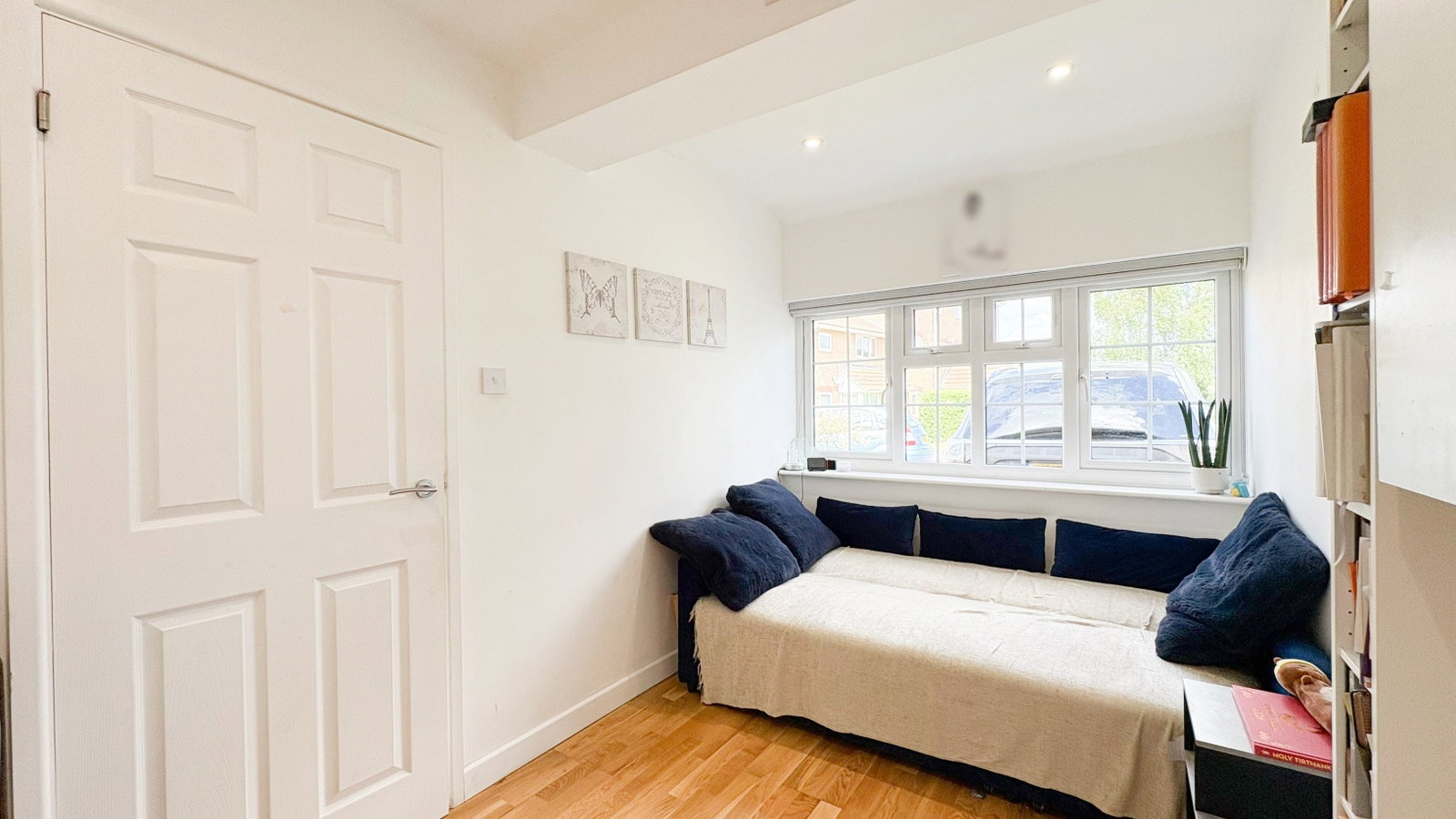 Detached House in Bristol