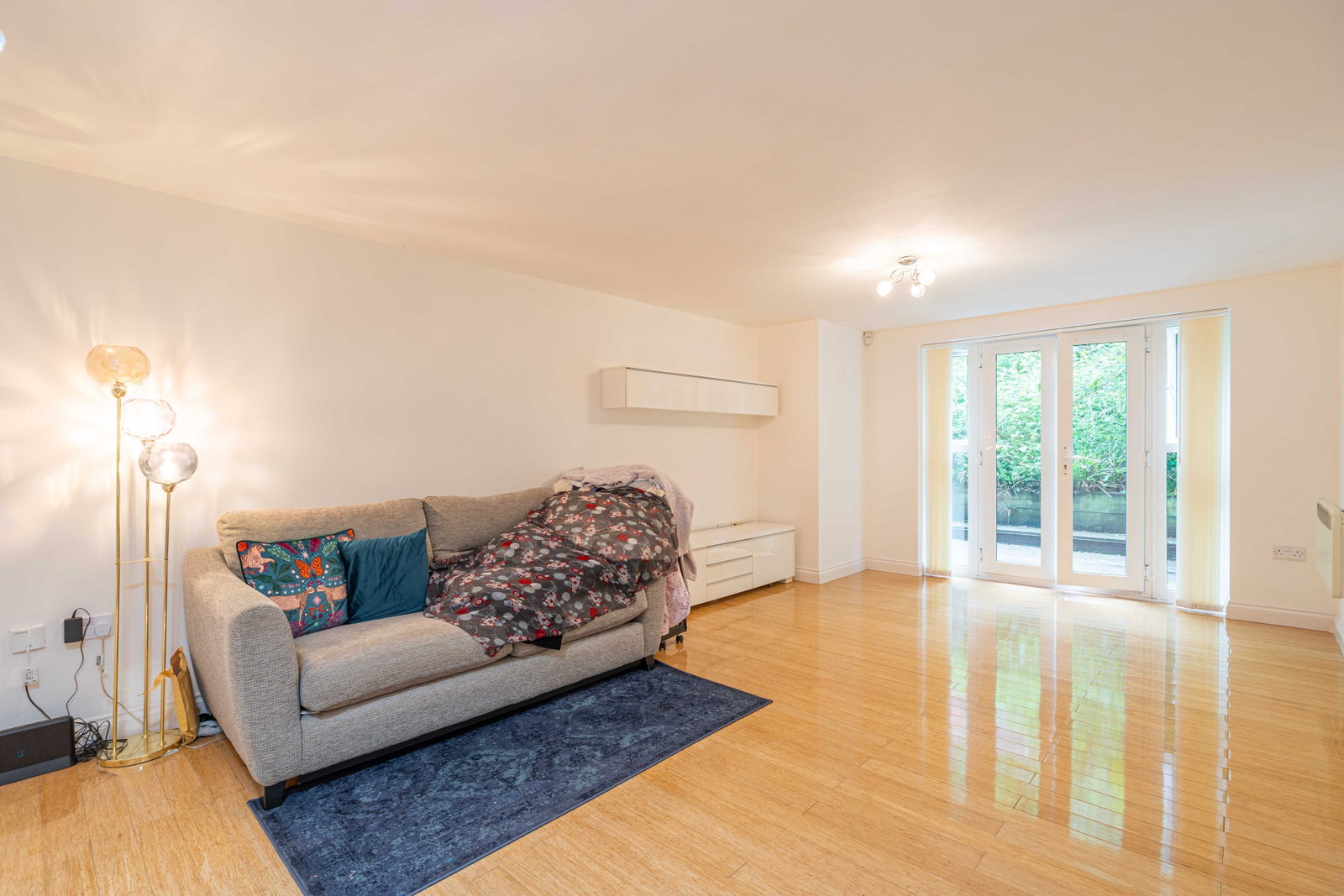 Apartment in Warwick