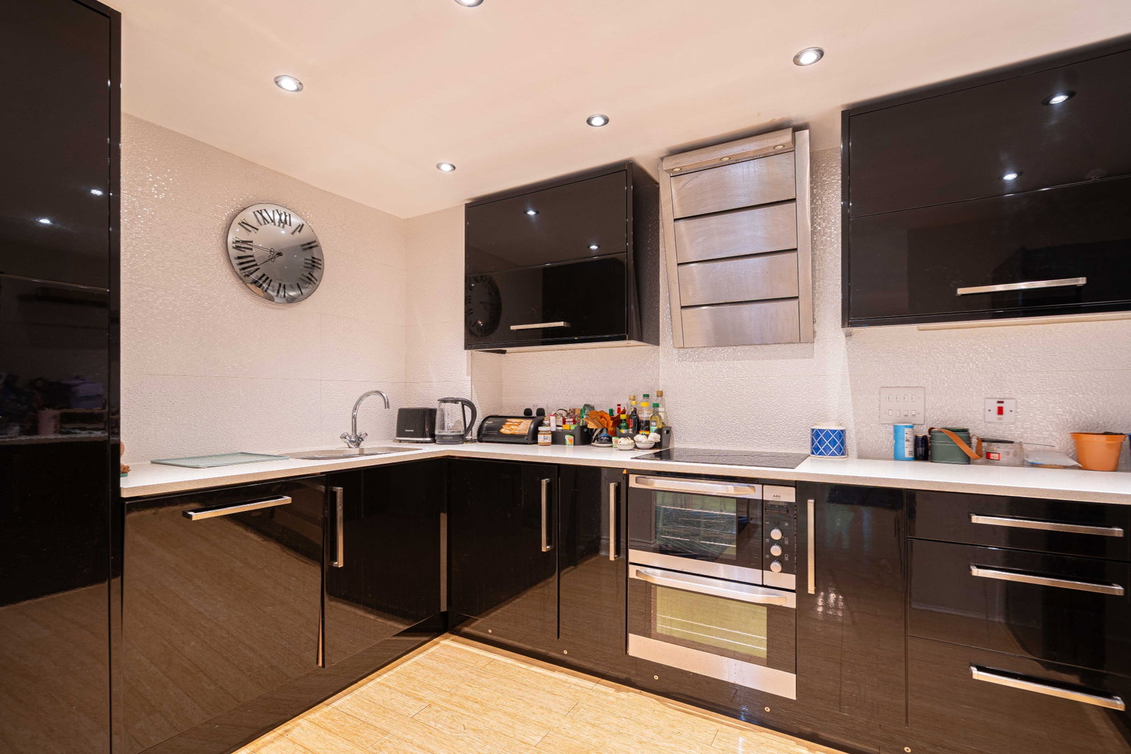 Apartment in Warwick