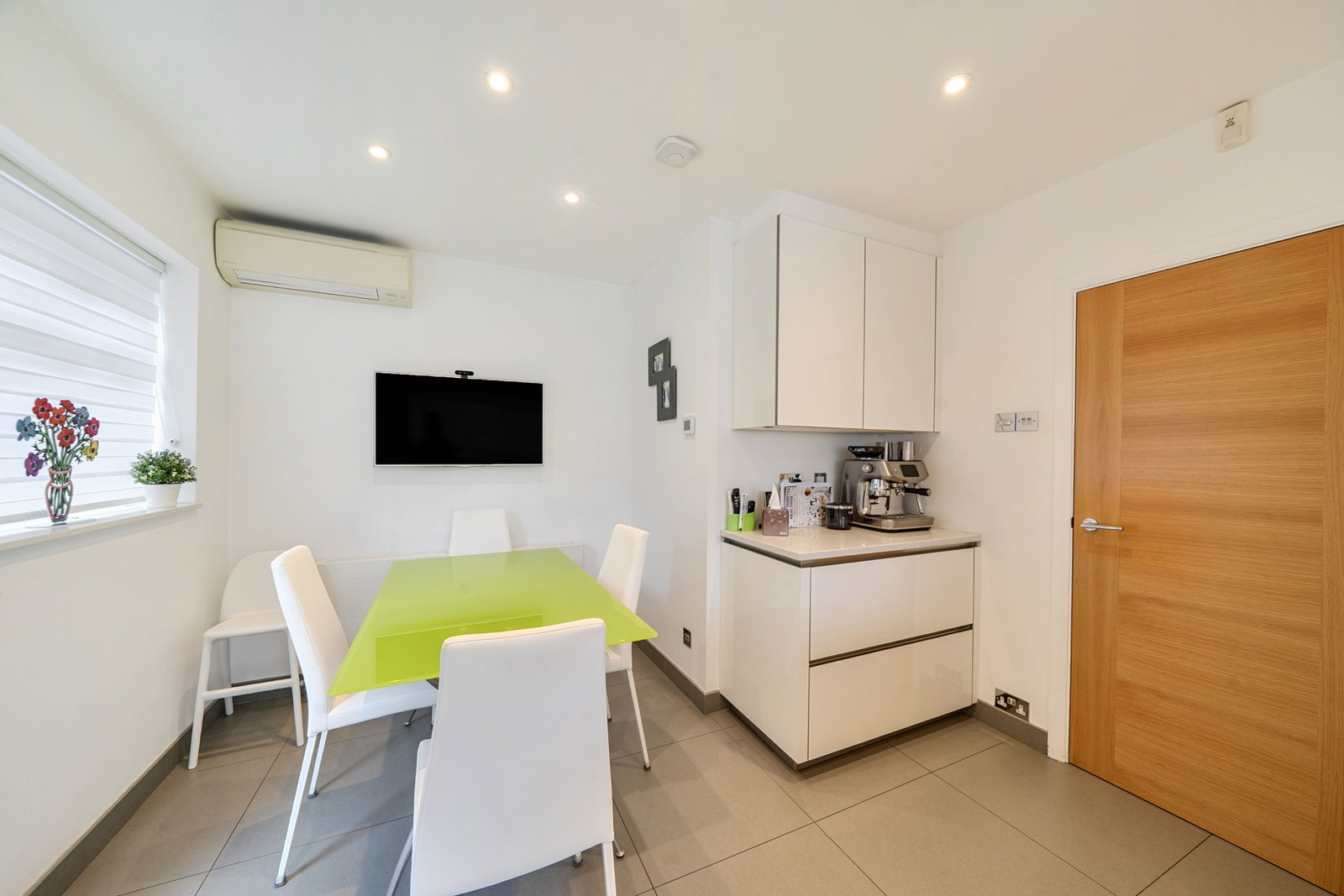Detached House in Stanmore