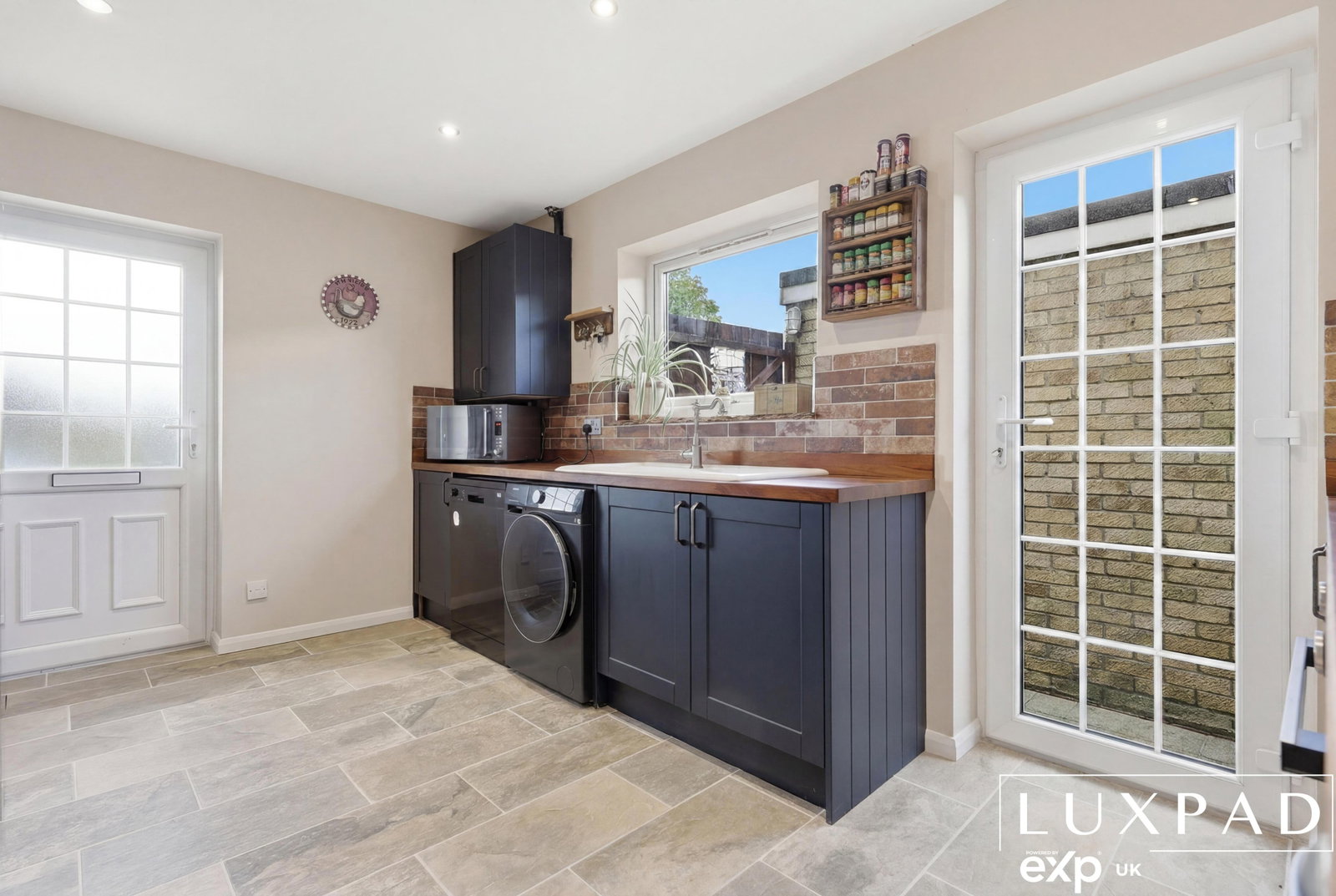 Semi Detached Bungalow in Ipswich