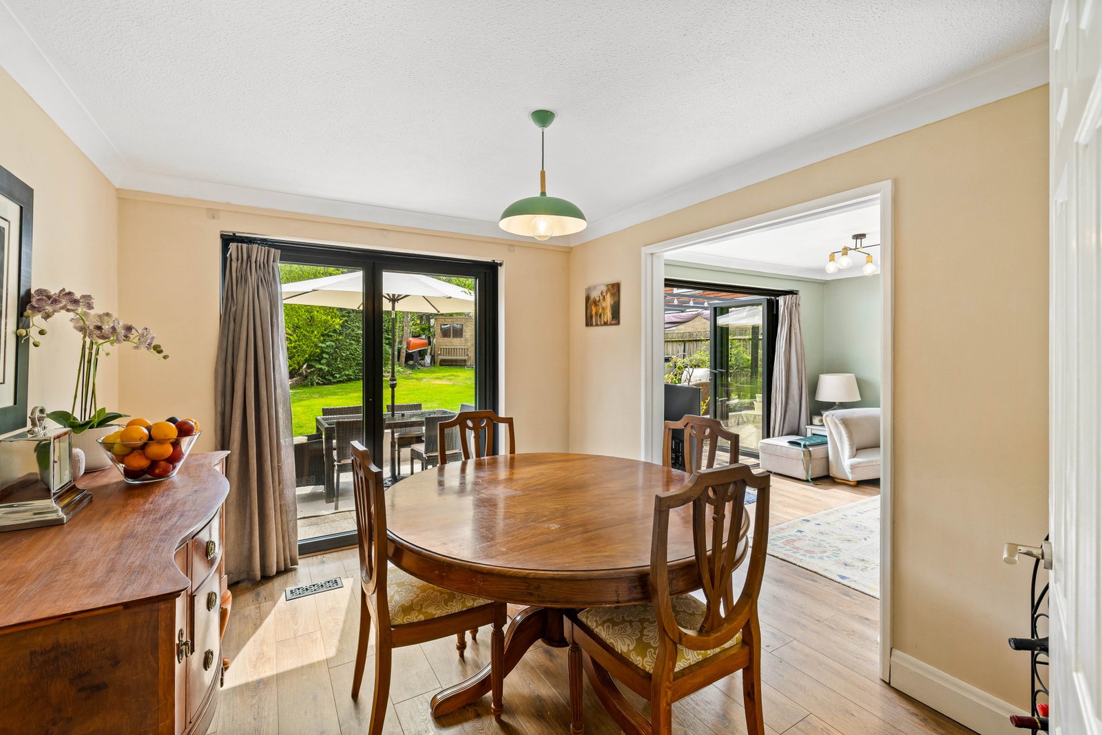Detached House in Crawley