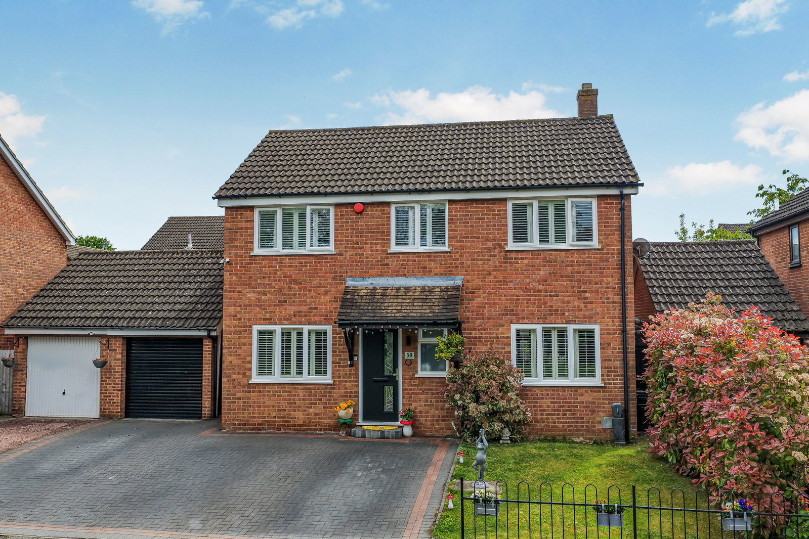 Detached House in Milton Keynes