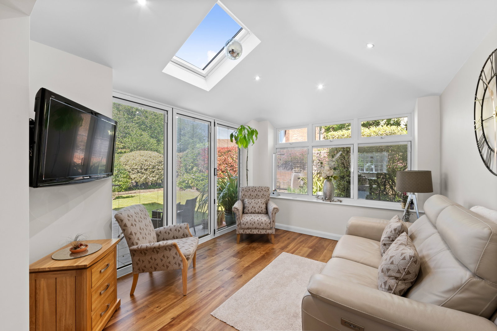 Semi Detached House in Tadworth