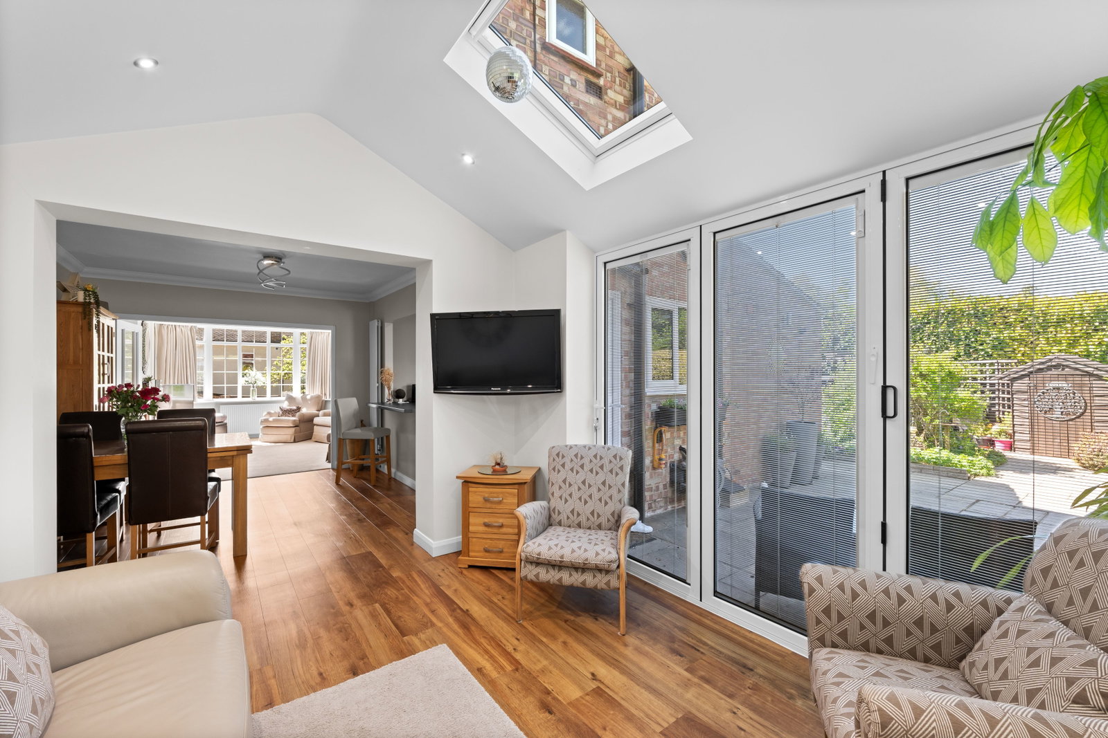Semi Detached House in Tadworth