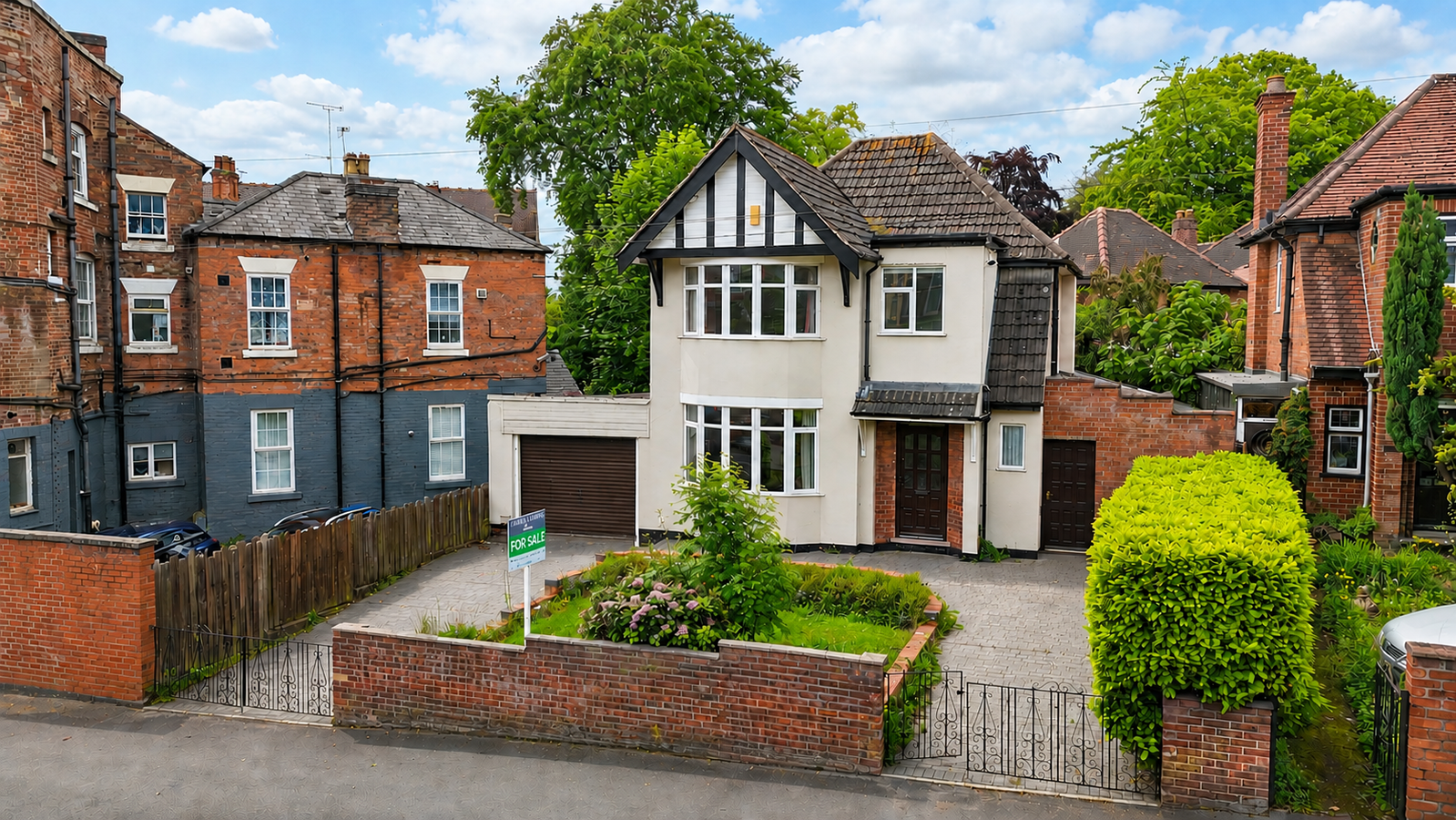 Detached House in Derby