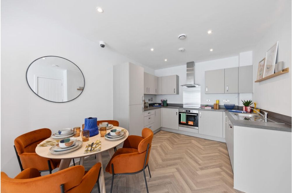 Semi Detached House in Rochester
