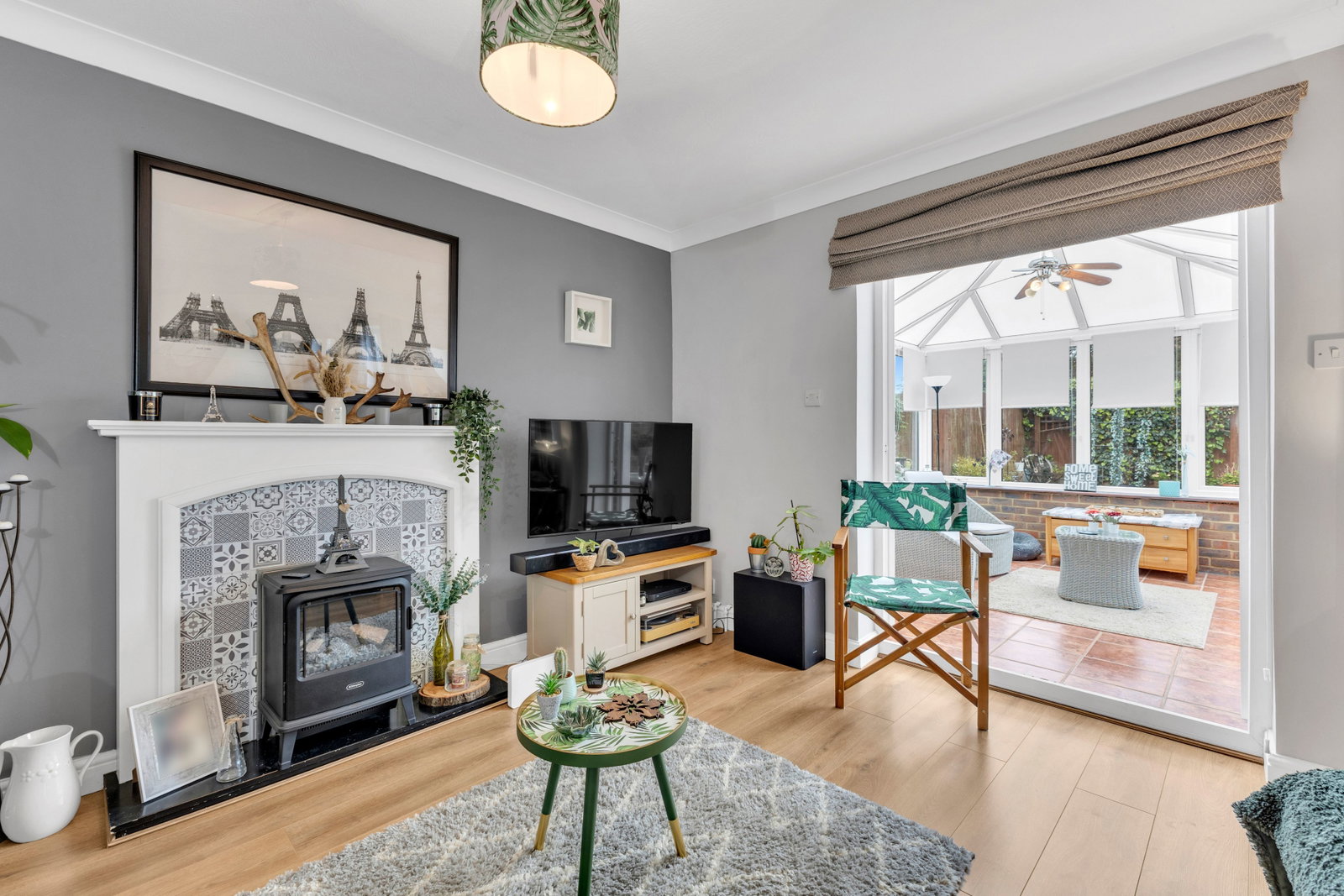 Semi Detached House in Toddington