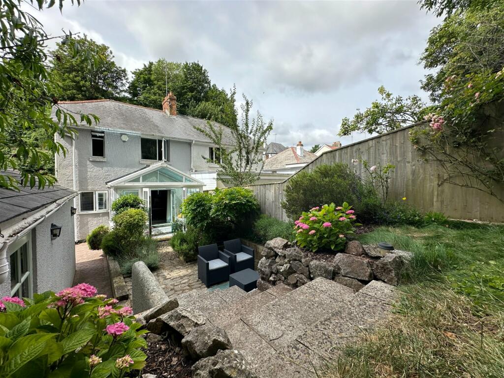 Semi Detached House in Torquay