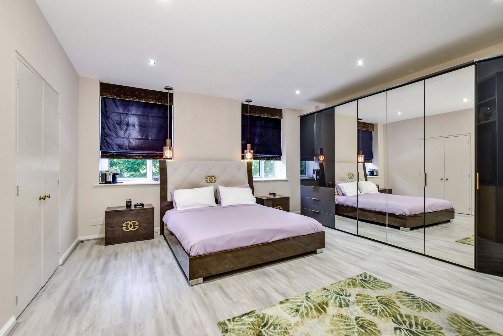 Apartment in Brentford
