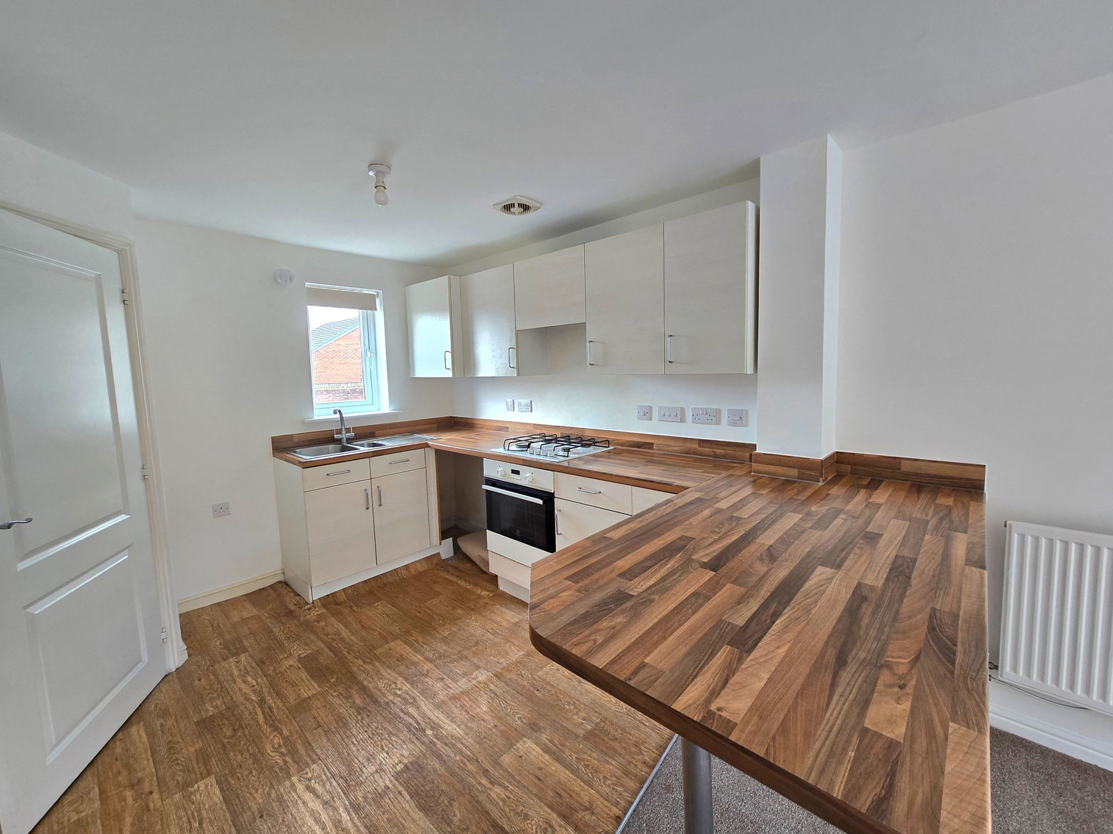 Semi Detached House in Swansea