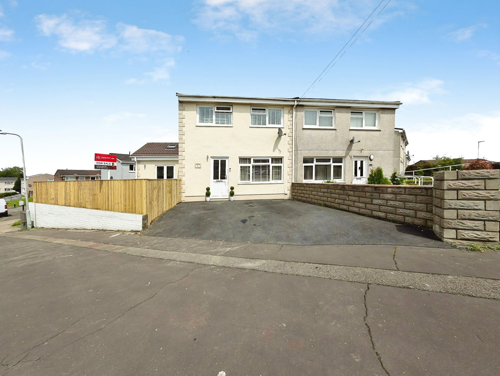 Semi Detached House in Swansea