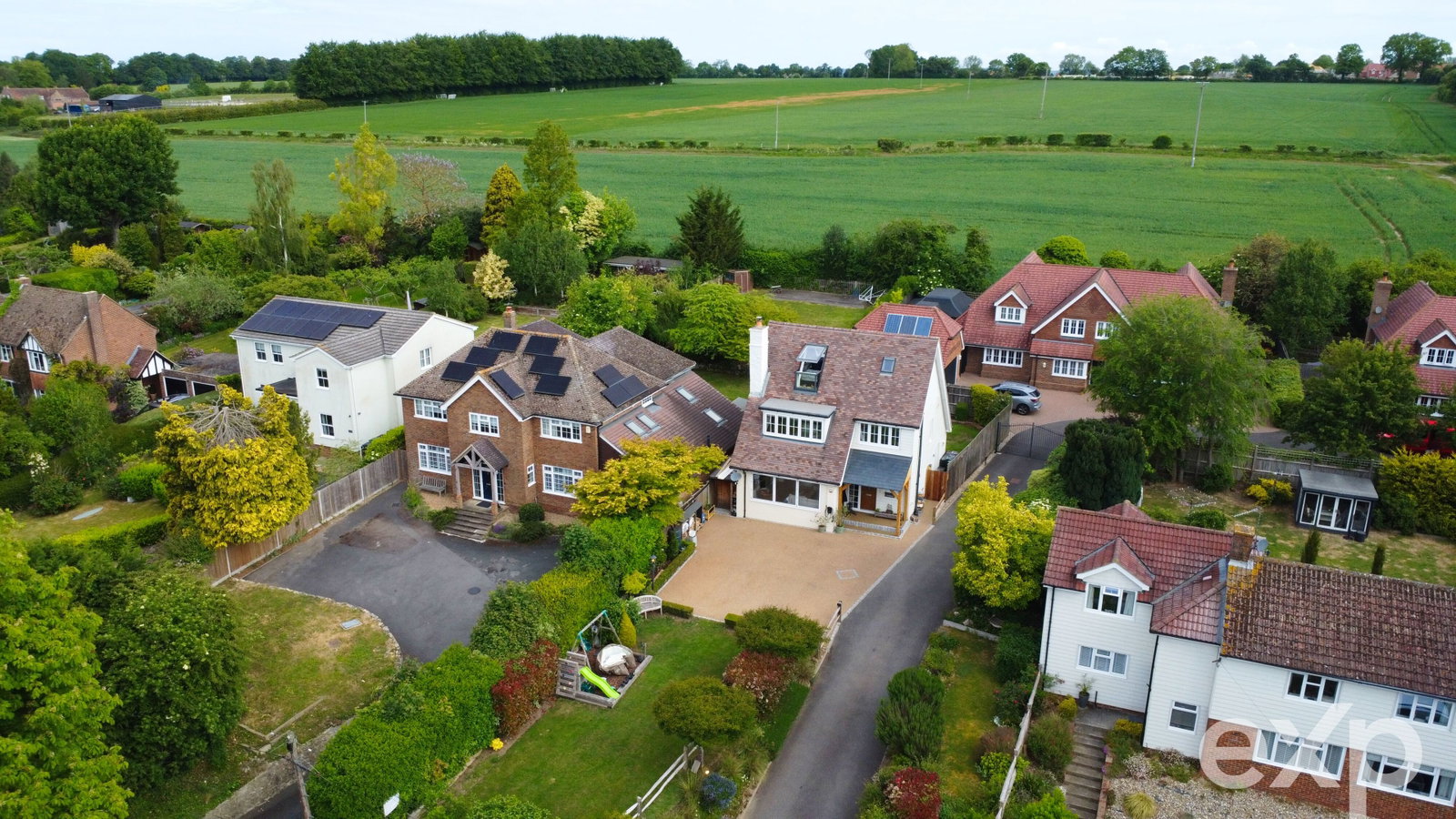 Detached House in Sutton Valence