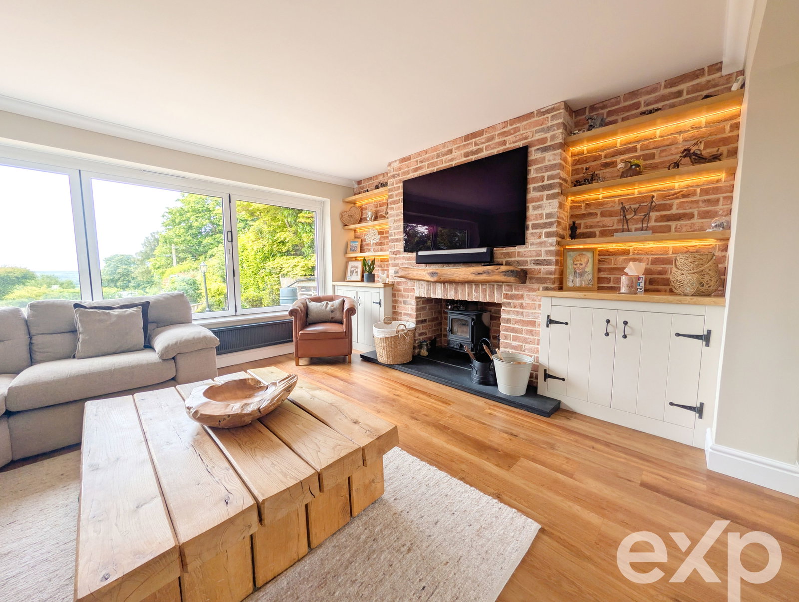 Detached House in Sutton Valence