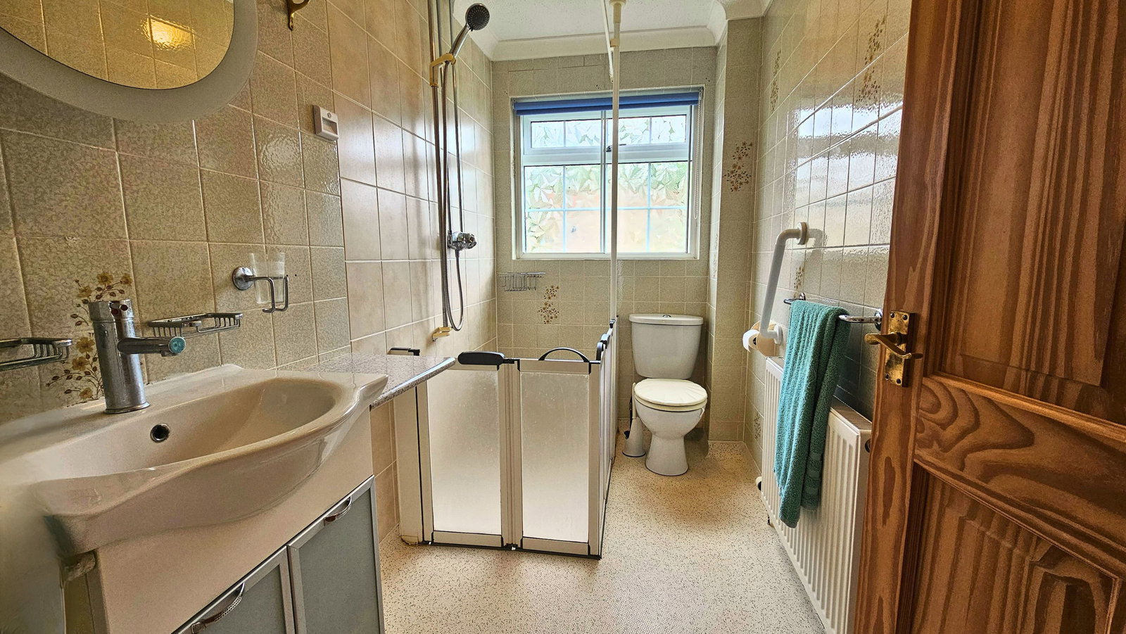 Bungalow in Crewkerne